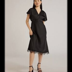 New Scoop NYC Elegant Dark Green Midi Dress with Lace Detail Size Small